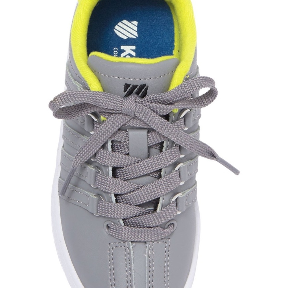 K-SWISS NIB CLASSIC VN XL SNEAKER NEW! SIZE 4 - Picture 3 of 3